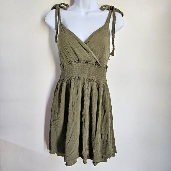 Liberty Love Olive Green Dress Jr Size L Tie Straps Y2K Forest Fairy Goblincore - Picture 1 of 9